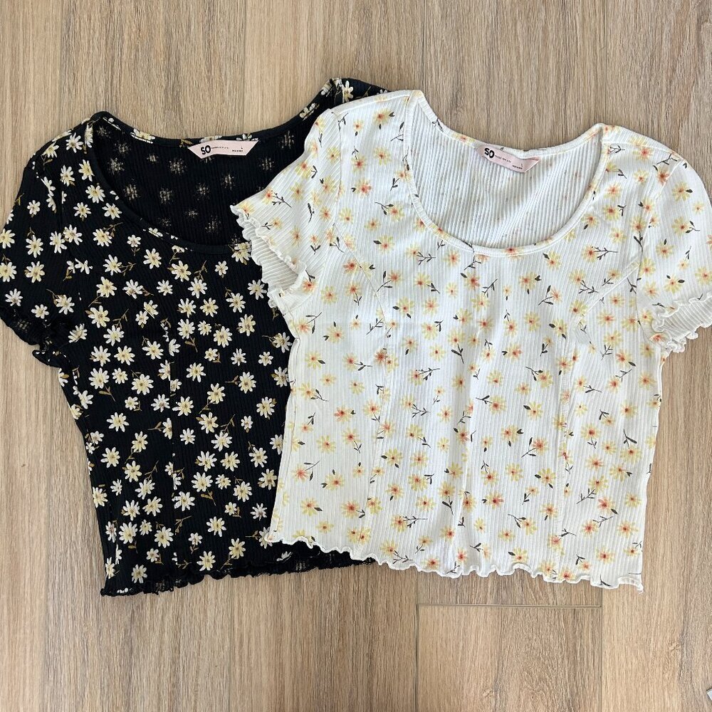 SO Goods For Life Shirts Junior L Lot of 2 Rib Crop Top Floral Daisy Black White